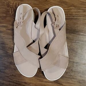 MARC FISHER Elegant Blush Pinkish Women's Sandals SZ 9.5